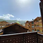 아파트 Mountain Spirit
