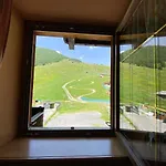 아파트 Mountain Spirit